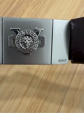 Men's Silver Lion Buckle Leather Belt - Italy